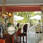 Hotell Enavlion 4*