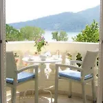 Enavlion Hotell