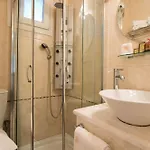 Enavlion Hotell 4*
