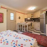 Hotell Enavlion
