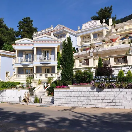 Enavlion Ξενοδοχείο