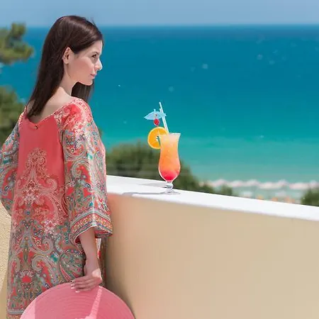 Enavlion מלון 4*