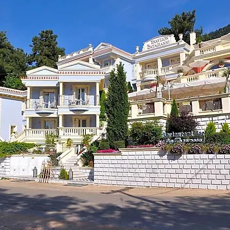 Hotel Enavlion