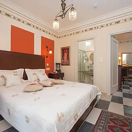 Enavlion Hotel 4*