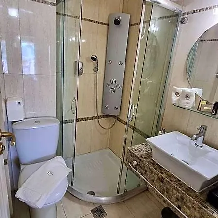 Hotel Enavlion 4*