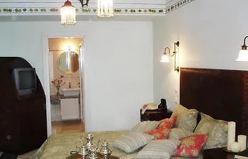 Enavlion Hotel
