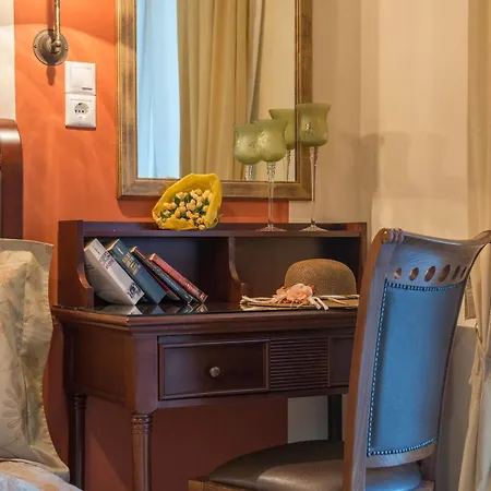 Enavlion Hotel