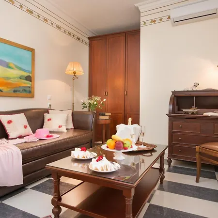 Ξενοδοχείο Enavlion